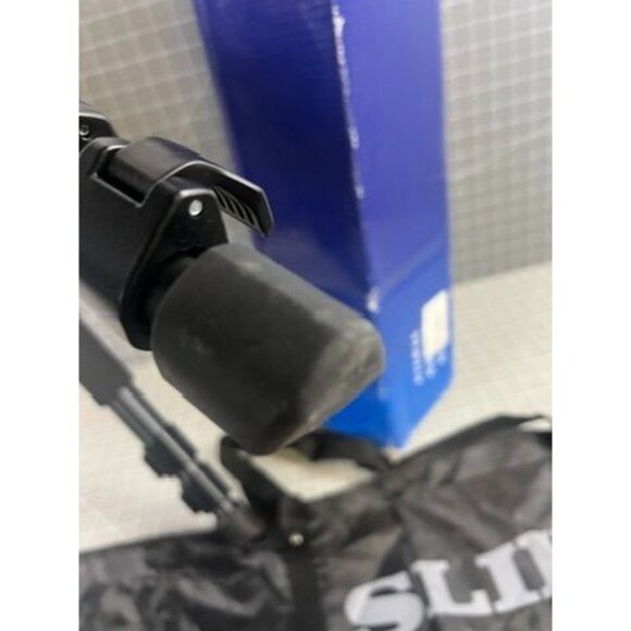 Slik PRO 700 DX 3-Section Aluminum Tripod System SVH-501 Video Head - Picture 9 of 11